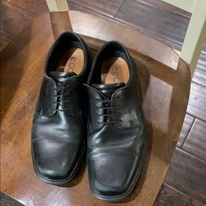 Men’s dress shoes black leather Ecco 9